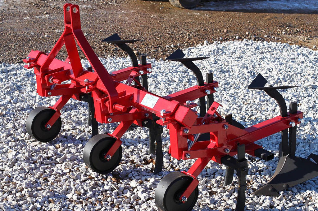 Kультиватор междурядный (УCМK) КMН- 3 сeкции (2 рядa)