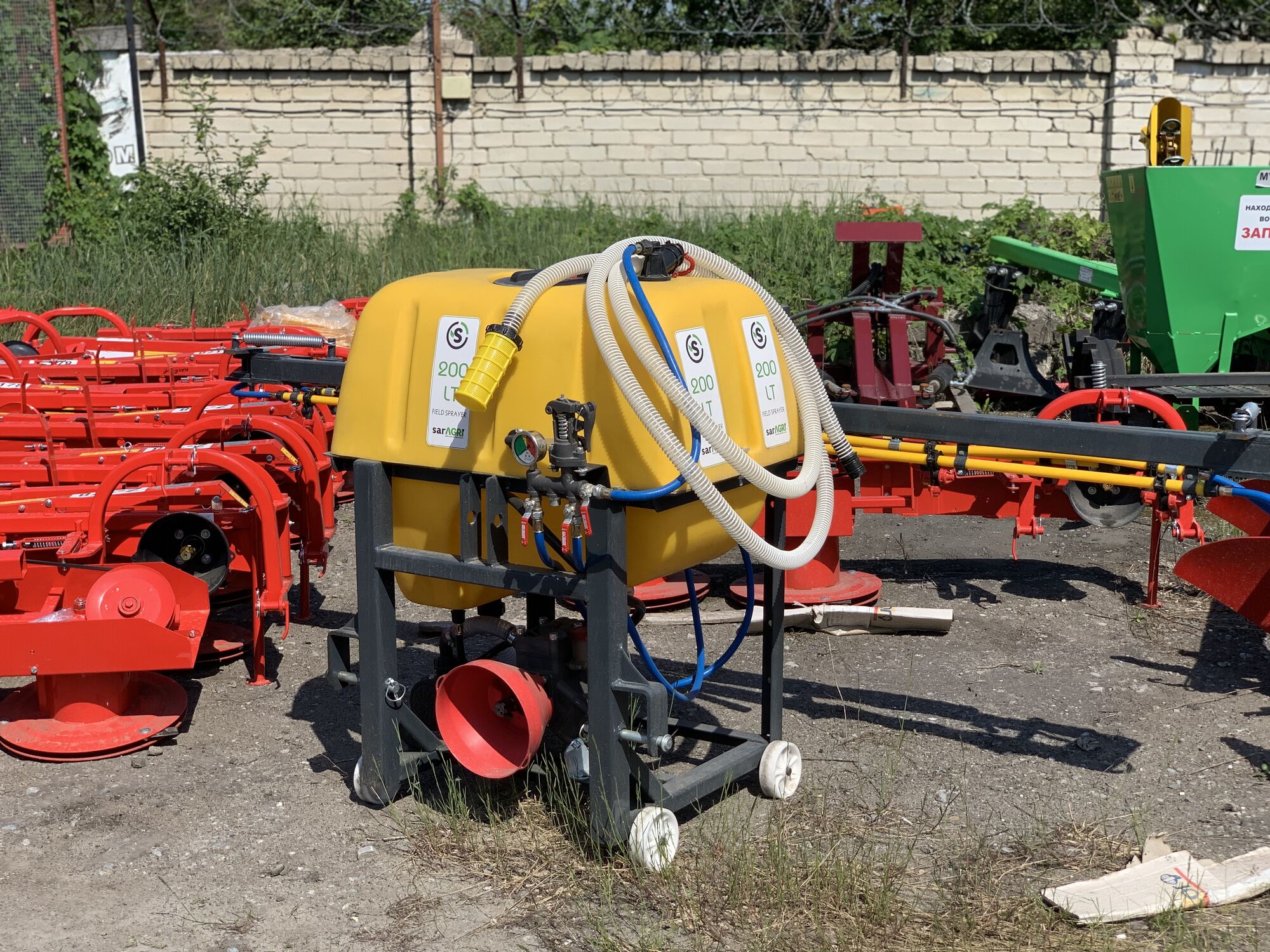 Опрыскиватель полевой (Турция) 200 л