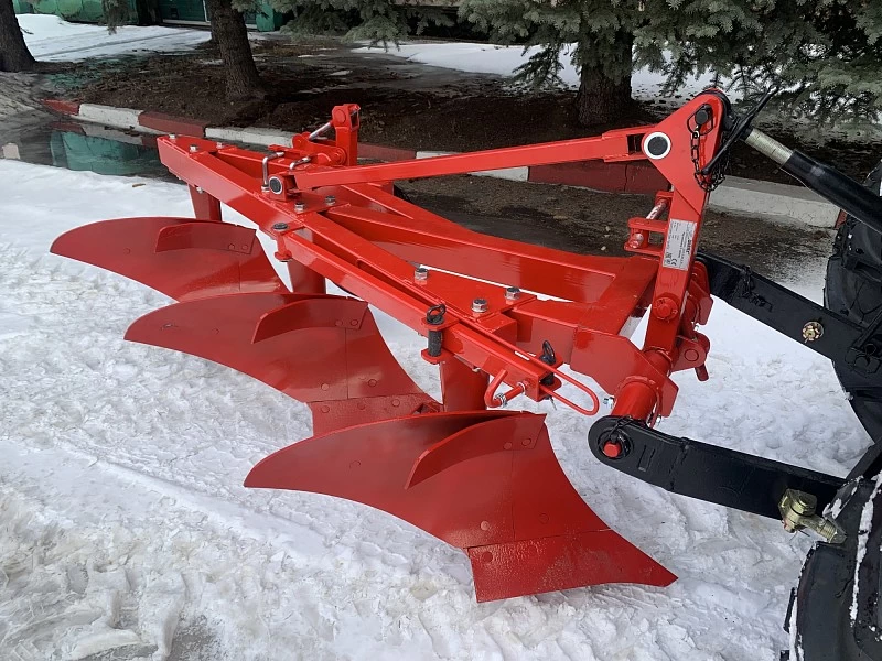 Плуг Виракс СКИБОВИ U018/2 (3х корпусной)